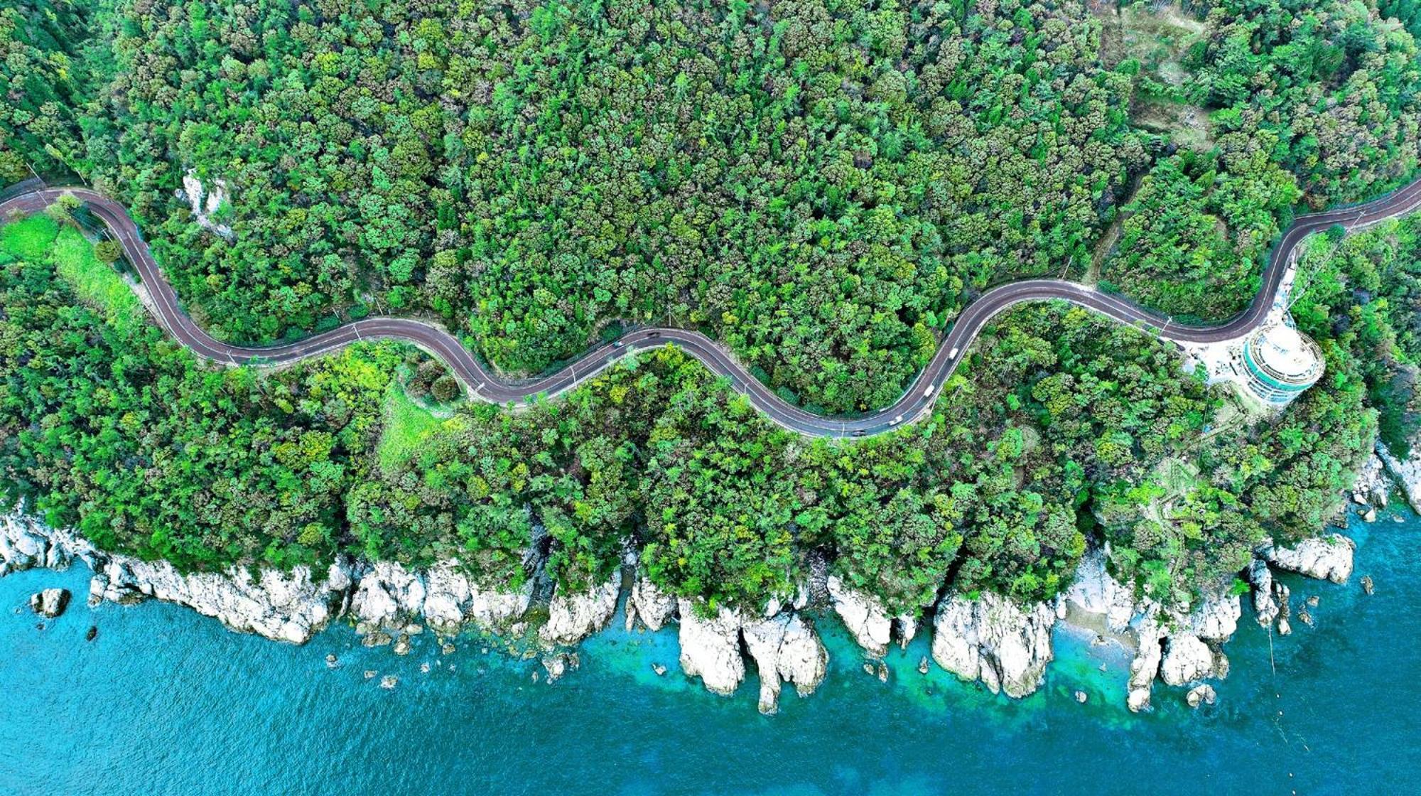 Namhae Seupahil Pensyeon Hotell Exteriör bild